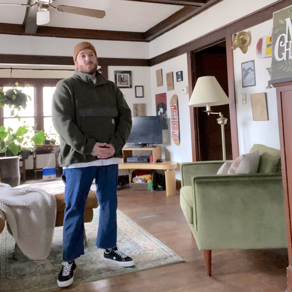 Meet your Posher, Chris - Picture 1 of 1